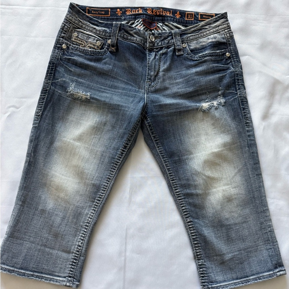 Rock Revival Gal’s Distressed Denim Capris - size 31